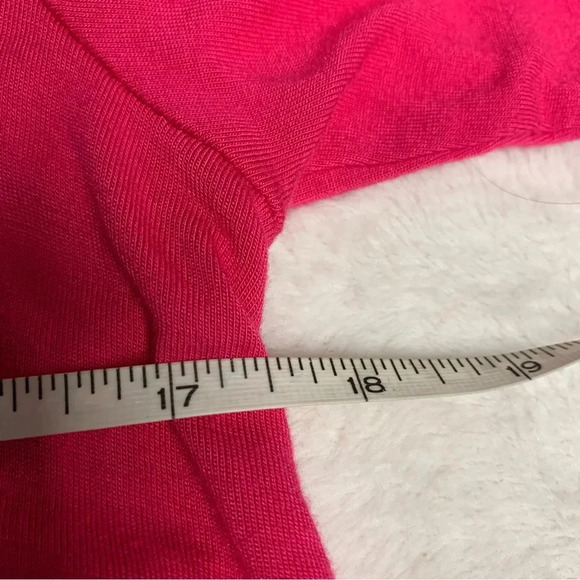 French Laundry pink too with pleated sheer back size Medium.  Pretty detailing - Picture 8 of 9